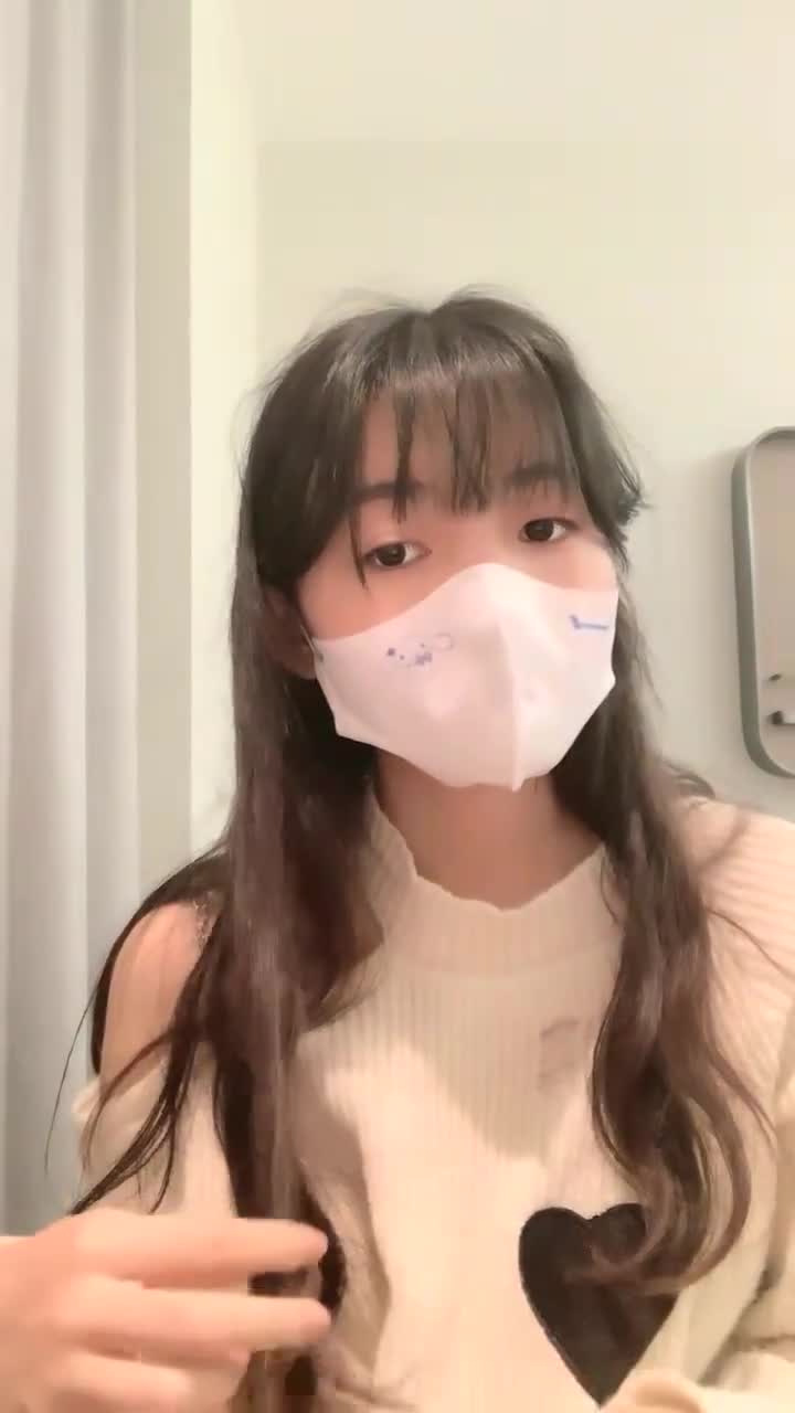 [直播] 兄弟们 这逼是真的嫩 【蜜桃】 新人大学妹下海   !极品白虎   粉嫩紧逼   无套内射 后入观感极佳 美翻了(1)  8-xj